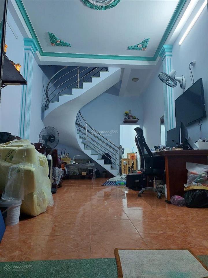 Bán nhà riêng tại hồng lạc, 7 tỷ, 41 m2, giá siêu hời, chính chủ