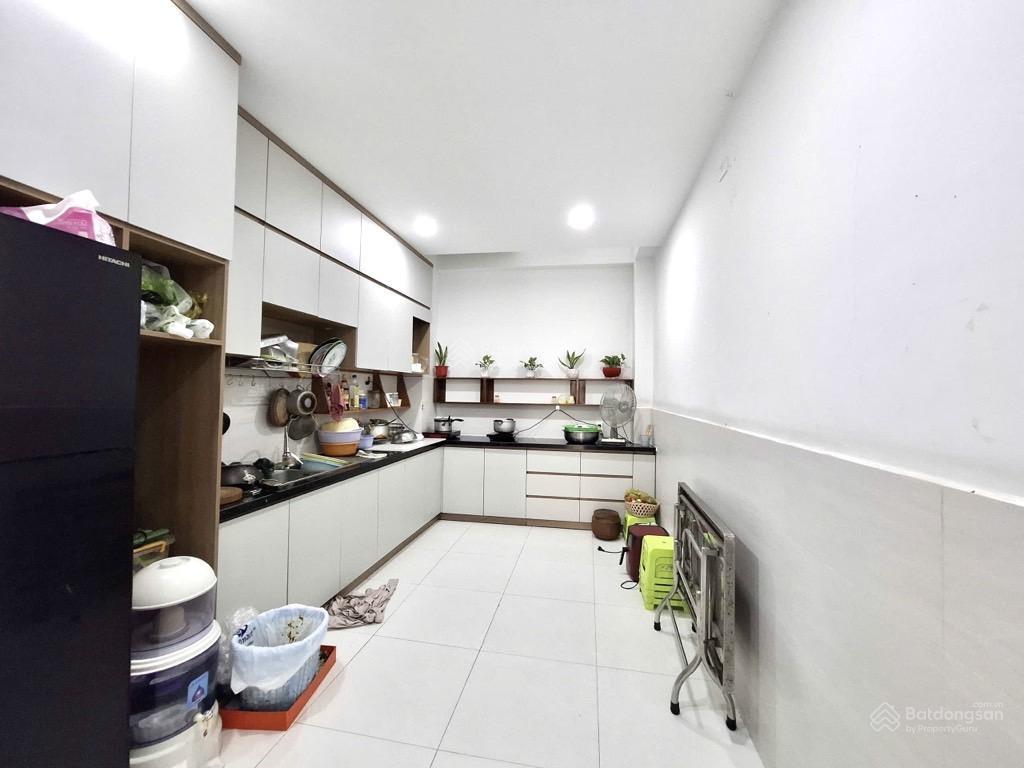 Bán nhà khu bàu cát tân bình hẻm xe tải,