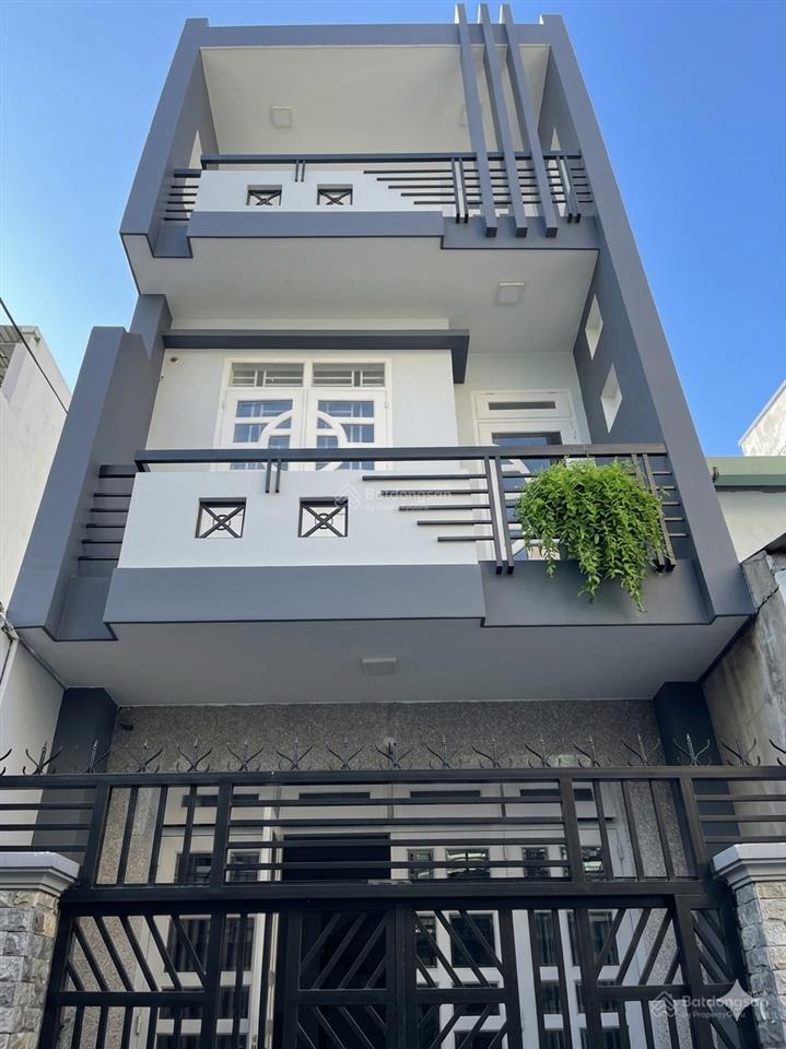 Bán nhà 65m2, 3 tầng, đất thánh,p.6 tân bình