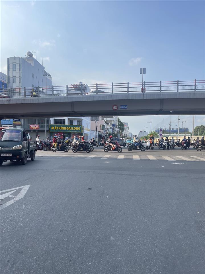 Nhà cộng hoà c1, phường 13 tân bình 57m2 ngay nhà ga t3