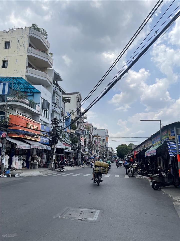 Nhà 4 tầng lý thường kiệt tân bình