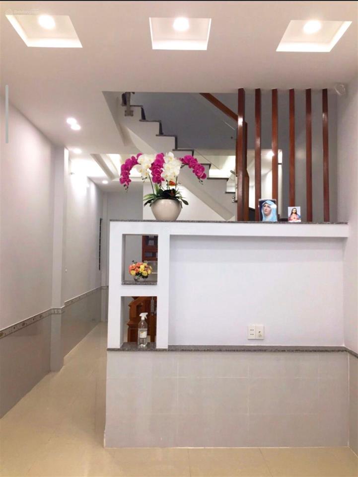 Nhà âu cơ ,p.9,tân bình 42,5m2, 3 tầng, 7.4 tỷ( đang cho thuê 12tr/1th) vị trí ngần khu lữ gia,