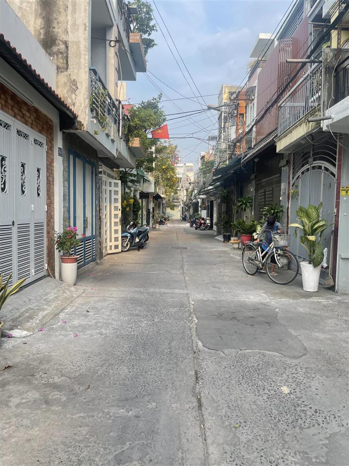 Nhà ni sư huỳnh liên .p.10, tân bình tphcm