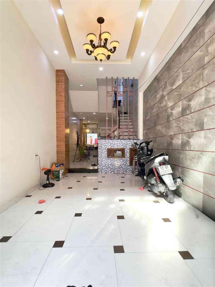 Nhà 4 tầng  lạc long quân  phường 9  tân bình  6,85 tỷ