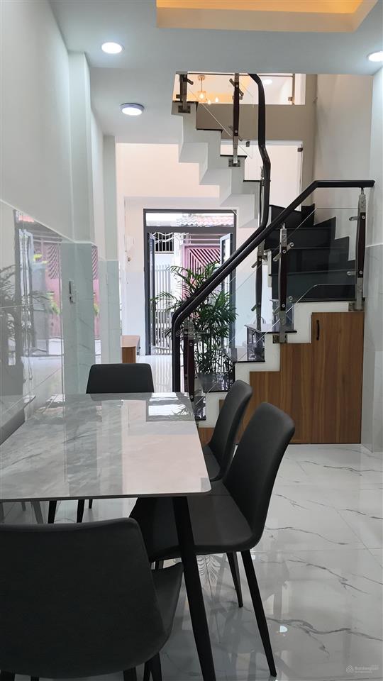 Nhà 4 tầng hẻm xe hơi thông lạc long quân, phường 8, tân bình  5,85 tỷ