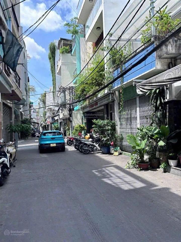Nhà 4 tầng btct  hẻm ô tô vào nhà  nhỉnh 8 tỷ  phú nhuận cn 52m2