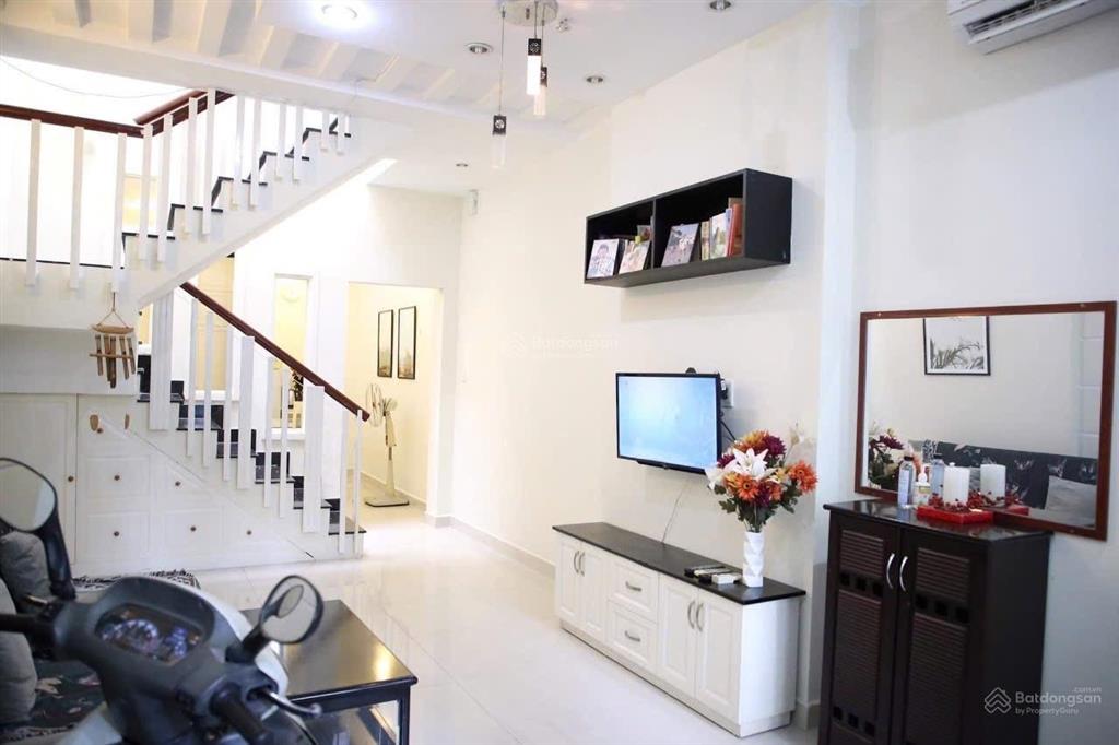 Dòng tiền 14tr/tháng  hẻm ô tô kinh doanh sầm uất  nhỉnh 6 tỷ  cn 56 m2 bình thạnh