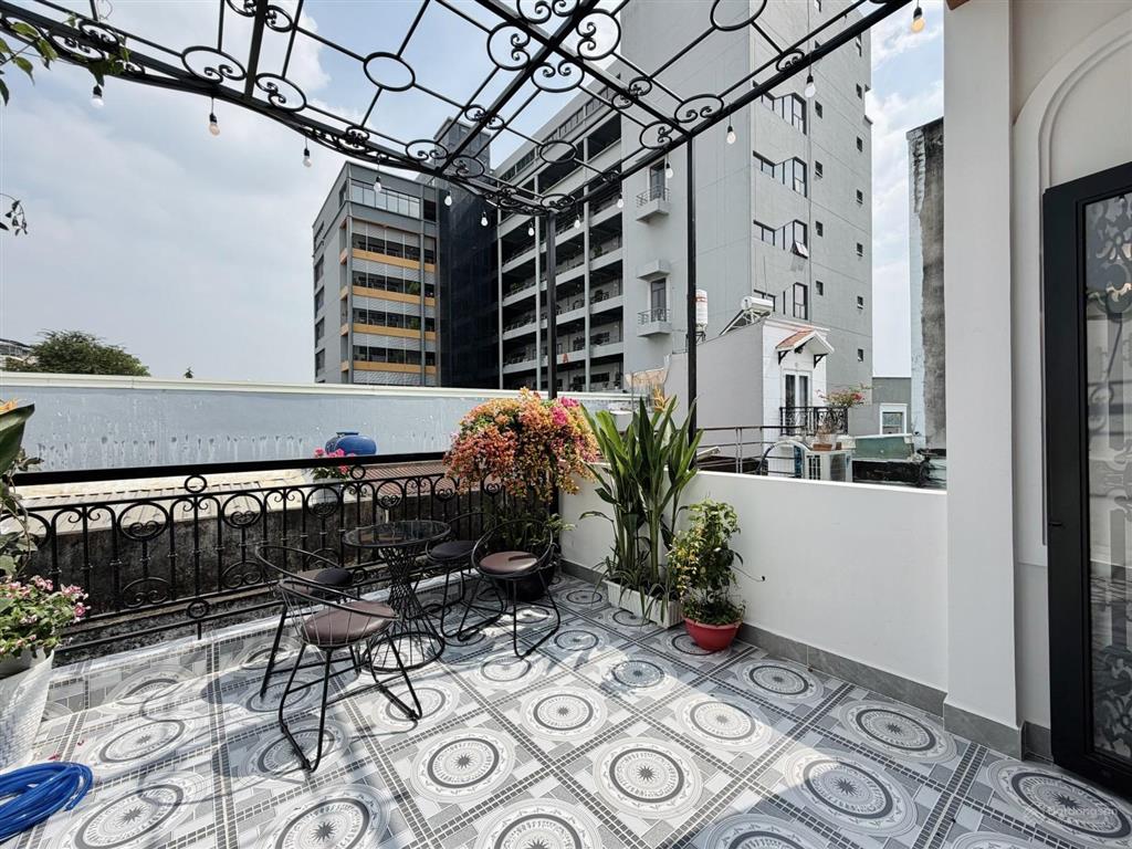 Hot! nhà siêu đẹp p11 bình thạnh, 3 tầng, s thượng sát đh văn lang, full nội thất, dọn vào ở ngay