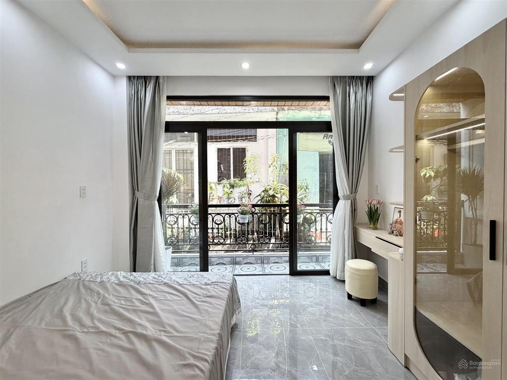 Hot! nhà siêu đẹp p11 bình thạnh, 3 tầng, s thượng sát đh văn lang, full nội thất, dọn vào ở ngay