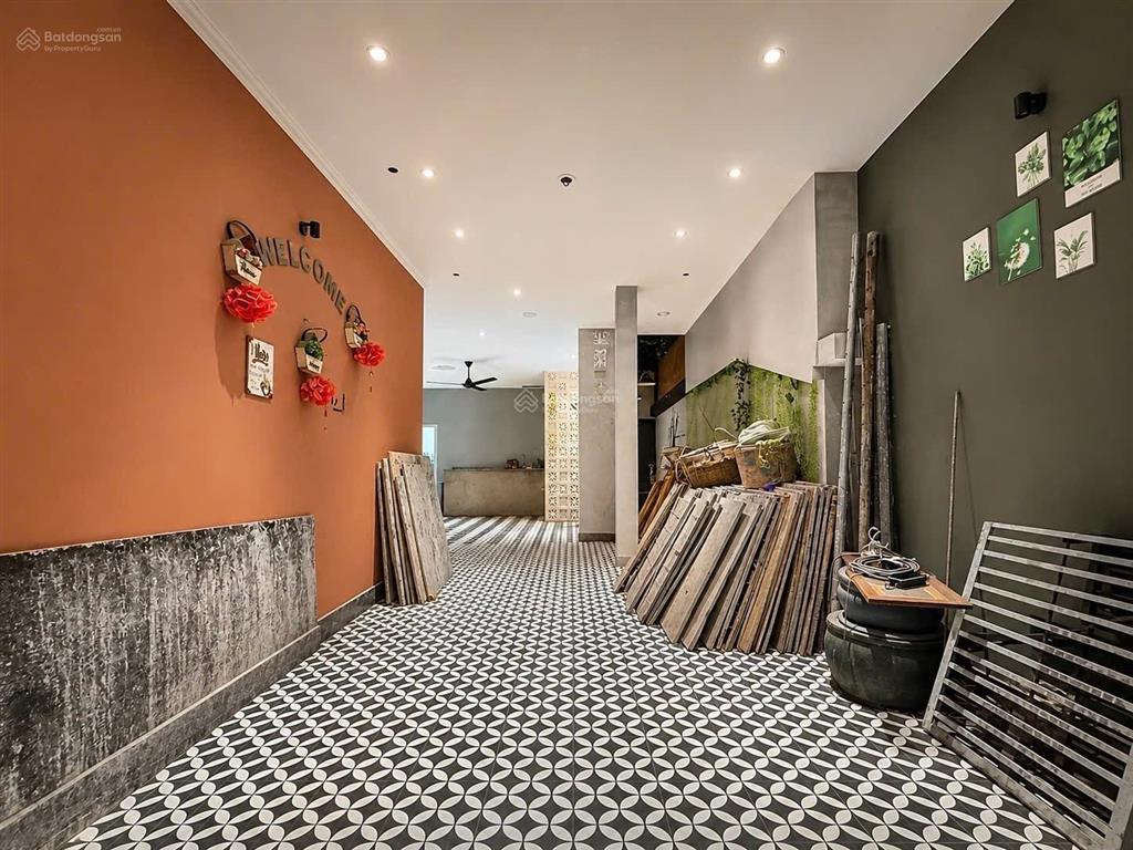 Cực phẩm hoàng hoa thám cn 65m², hẻm xe hơi quay đầu, 63m² nở hậu tài lộc.