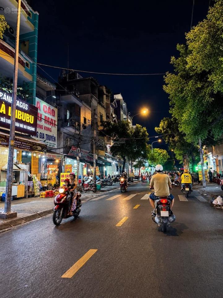 Cực phẩm dòng tiền nhà vạn kiếp bình thạnh, 4 tầng hẻm sẹt sát mặt tiền, 42m2, doanh thu 30tr.