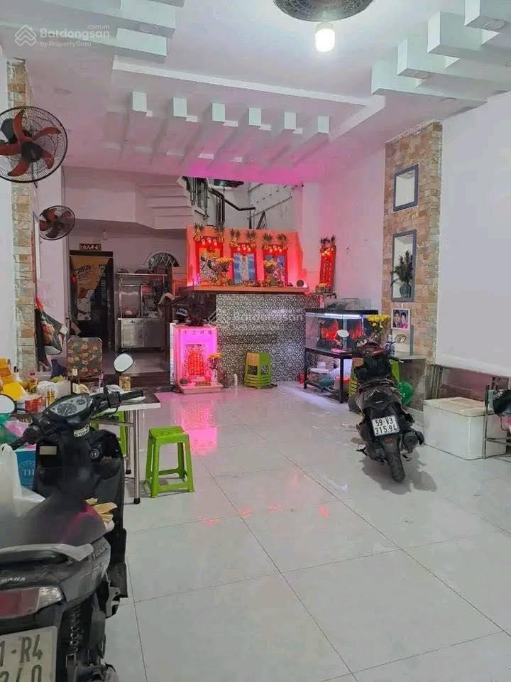 Bán nhà riêng tại hoàng hoa thám, 1,2 tỷ, 90m2, 5pn, 4wc, giá cực chất chỉ với