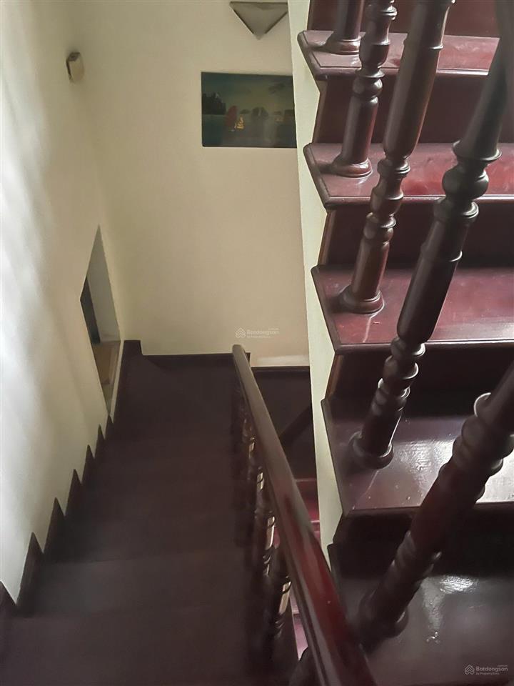 Chính chủ bán nhà 3 tầng xuân thủy, cầu giấy ngõ ô tô dt 160m2, mt 10m giá bán nhỉnh 40 tỷ