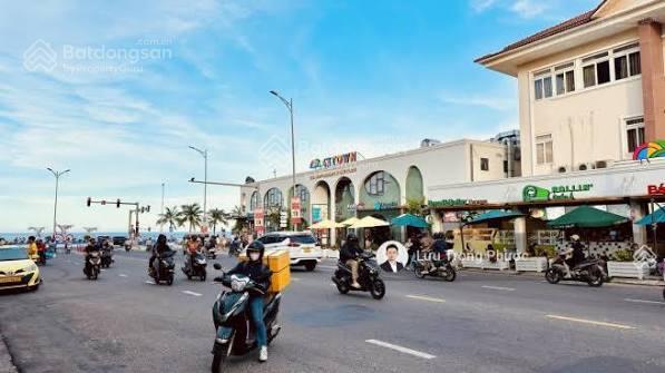 Tòa apartment 16 phòng lô góc ngay phố tây an thượng cách biển mỹ khê vài phút