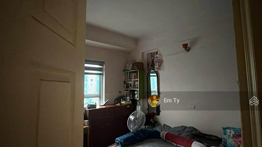Chính chủ bán chung cư xa laveiw toàn cảnh hà đônglô góc 2 ban côngđủ nội thấtdt80m2giá 4tỷ5