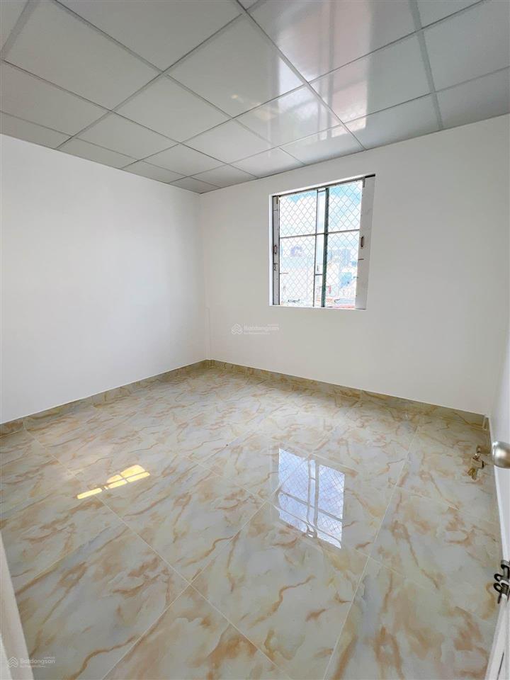 Nhà tôn thất thuyết q4, 5 tầng, 5pn, 3wc, 7.1 tỷ. mới xây