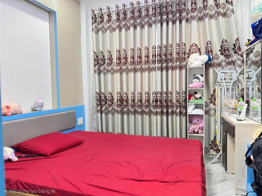 Hxh sát mt 3 tháng 2  5 tầng  5pn khép kín  8.75 tỷ