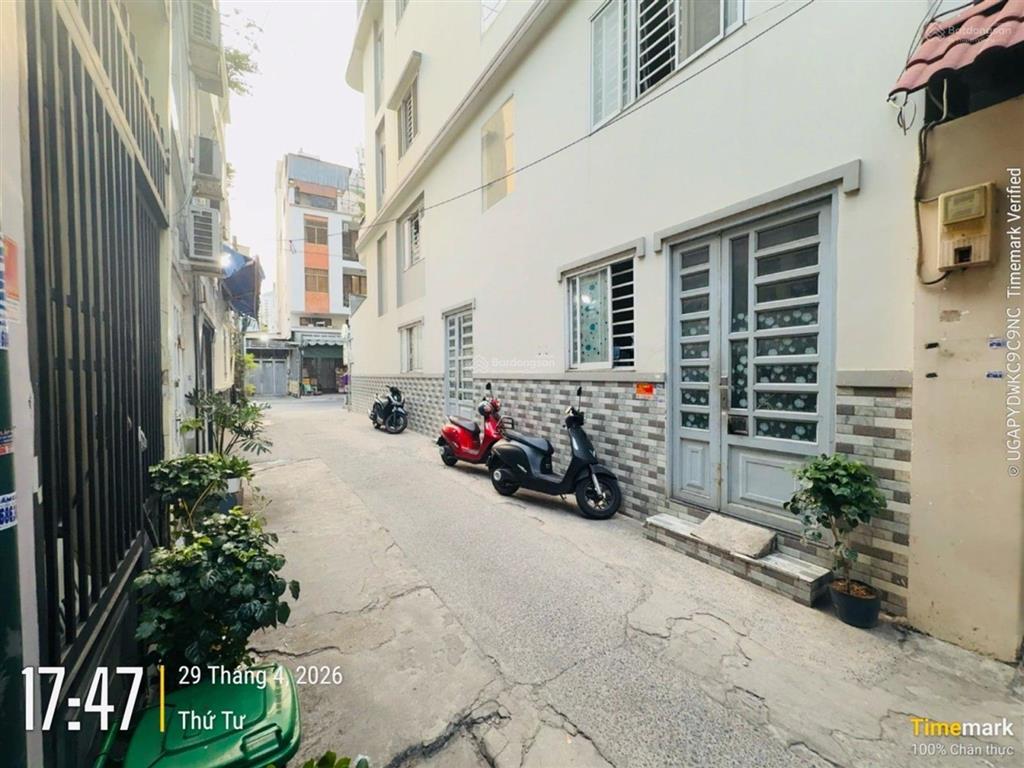 Nhà 3 tháng 2 quận 10  33m2  2 mặt tiền  2pn  2wc  xe hơi tận cửa  6.6 tỷ