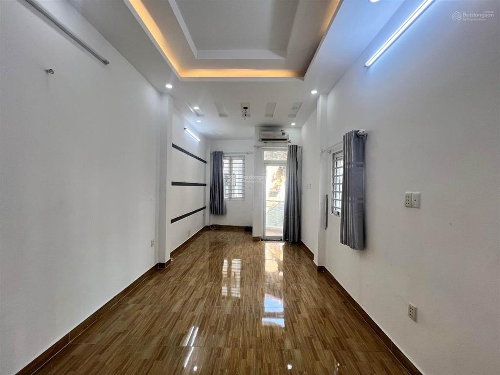 Siêu phẩm quận 1  35m2 lô góc 4 tầng  2pn khép kín  chỉ hơn 6 tỷ
