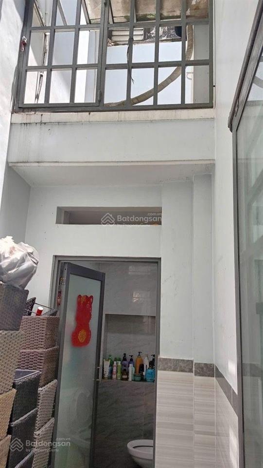Nhà nguyễn trãi q1  hẻm xe hơi  68m2  2 tầng  dòng tiền 144tr/năm