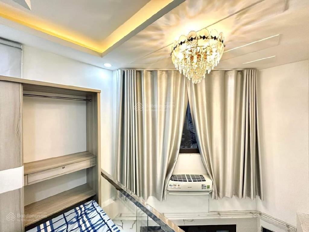 Nhà 5 tầng sát bùi viện  hxh  3pn khép kín  ngay phố ẩm thực  khai thác được dòng tiền  9tỷ
