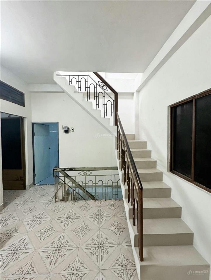 Khu 20 thước  3 tầng  85m2  hẻm rộng thông thoáng  sổ vuông  shr  chỉ 7t nhỉnh