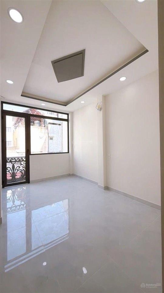 Nhà 5 tầng, hxh, 3pn khép kín, đường số q4, chỉ 6.49t