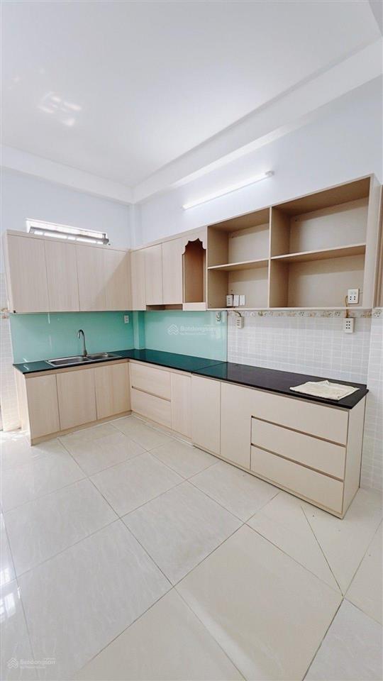 Bán nhà đoàn văn bơ  55m2  sổ vuông vức  shr  không lộ giới  chỉ 5 tỷ nhỉnh