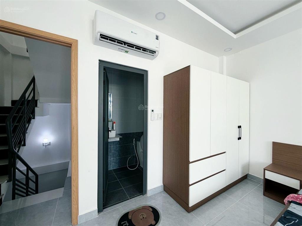 Nhà mới  50m2  tôn đản q.4  4 tầng  4pn khép kín  chỉ 7.79t