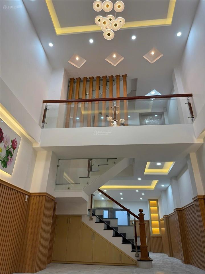 Vị trí đẹp, khu kiều đàm q7, siêu phẩm 5 tầng 5pn, hẻm 7m xe hơi tránh, dt 4.2x12m, chỉ 9x tỷ nhinh