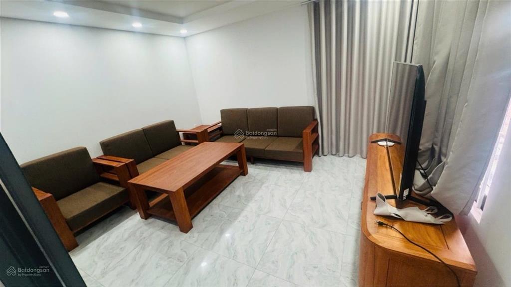 Vị trí hiếm . công năng ok. kế bên himlam 56m2 4x15 vông vức . hẻm oto 6m