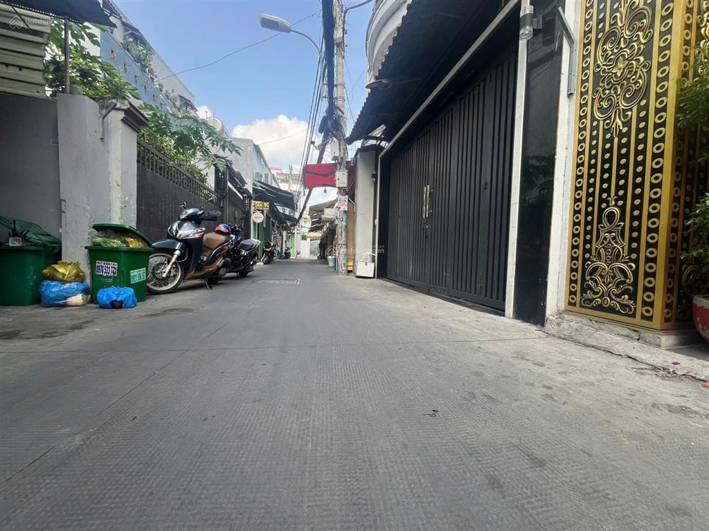 Chủ bán gấp chdv dòng tiền sẵn 50  70tr/tháng. hiện đang thuê full. còn thương lượng