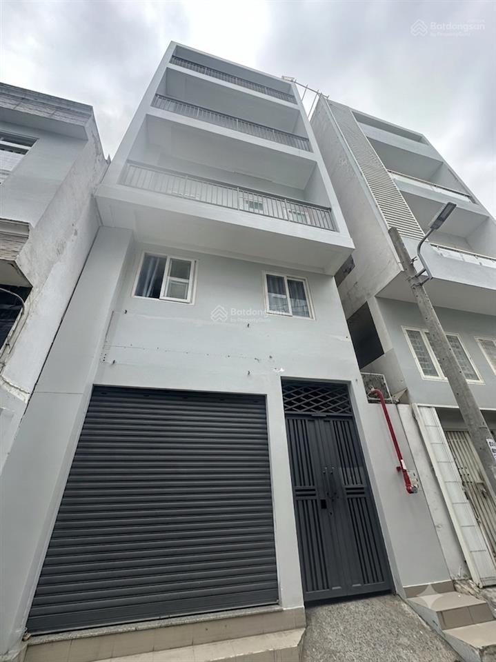 Chủ bán gấp chdv dòng tiền sẵn 50  70tr/tháng. hiện đang thuê full. còn thương lượng