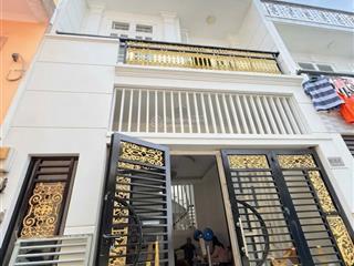 Sát him lam, mà giá chỉ 90tr/m2. 60m2 giá 5 tỉ nhỉnh, còn thương lượng