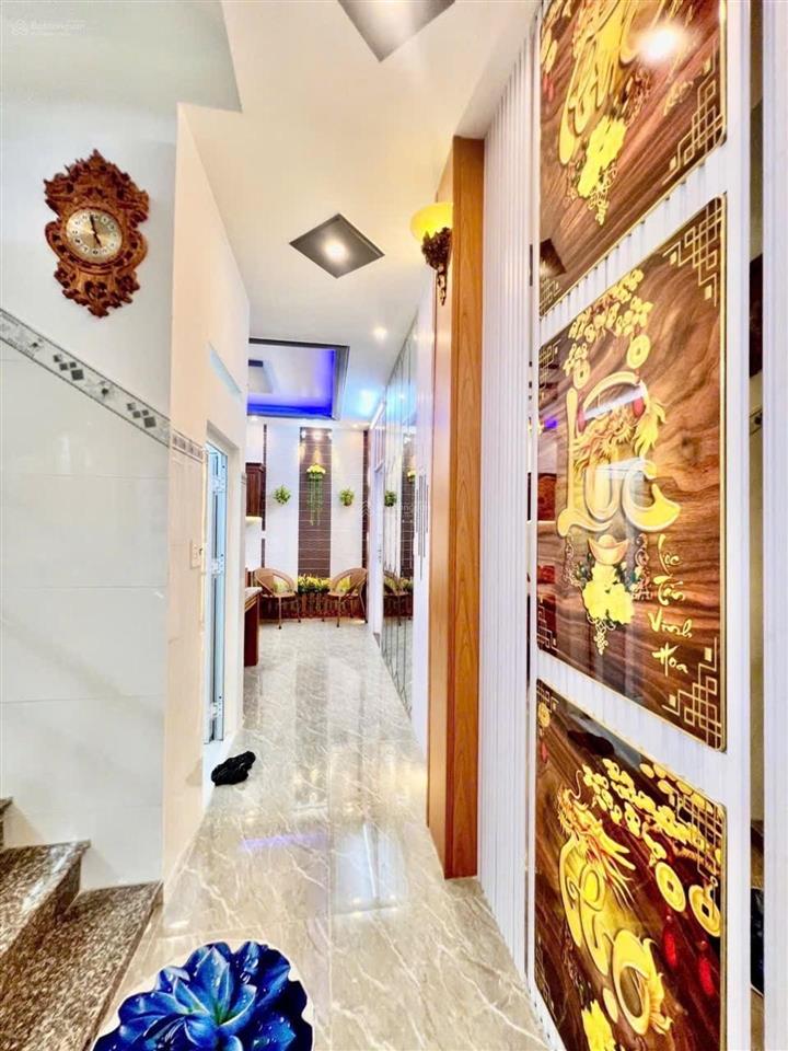 Chủ bán gấp, giá sốc nhiệt. 56m2. 4x14m hẻm oto thông kinh doanh đa ngành