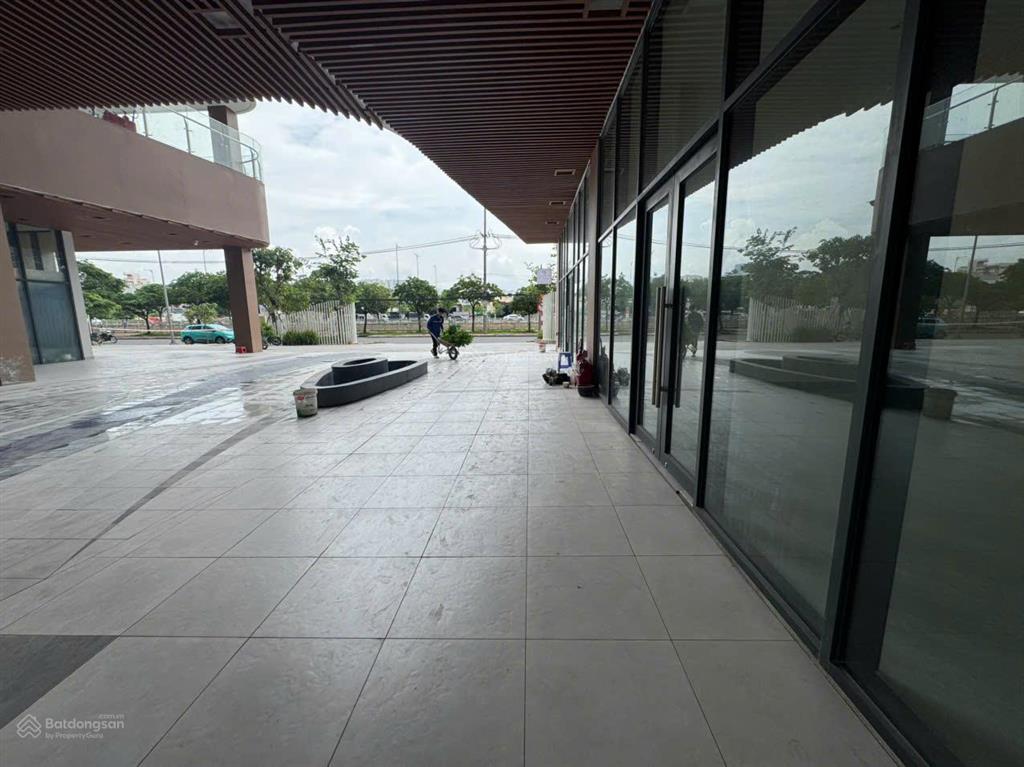 Shophouse căn hộ trực tiếp chủ đầu tư, có hỗ trợ vay, rõ ràng cho thuê.  0938 890 ***
