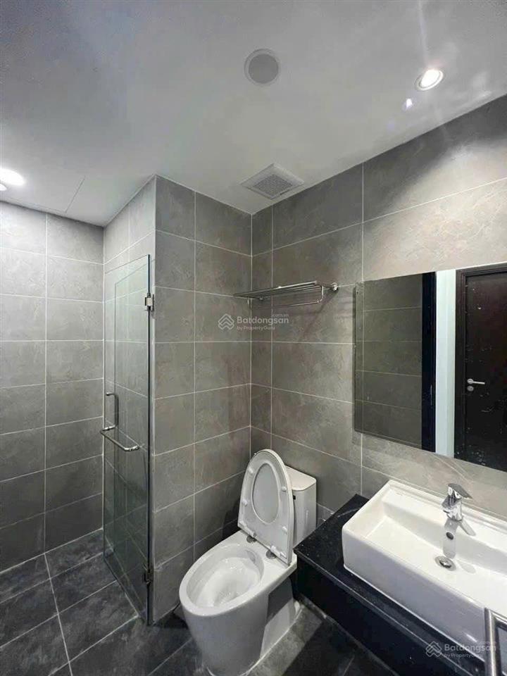 Cắt lỗ nhẹ bán nhanh ch 1pn 1wc cskyview 53m2 giá 2,015 tỷ tại d8, chánh nghĩa, thủ dầu một