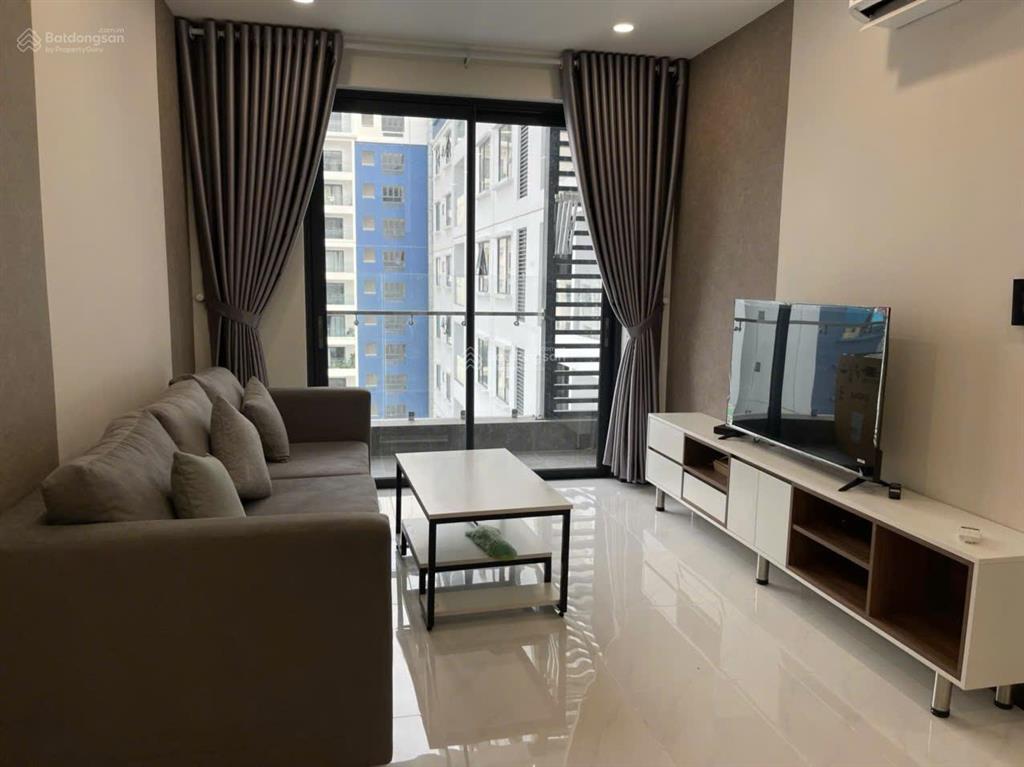 Thuê 8.5 tr căn hộ 2pn 2wc c sky view