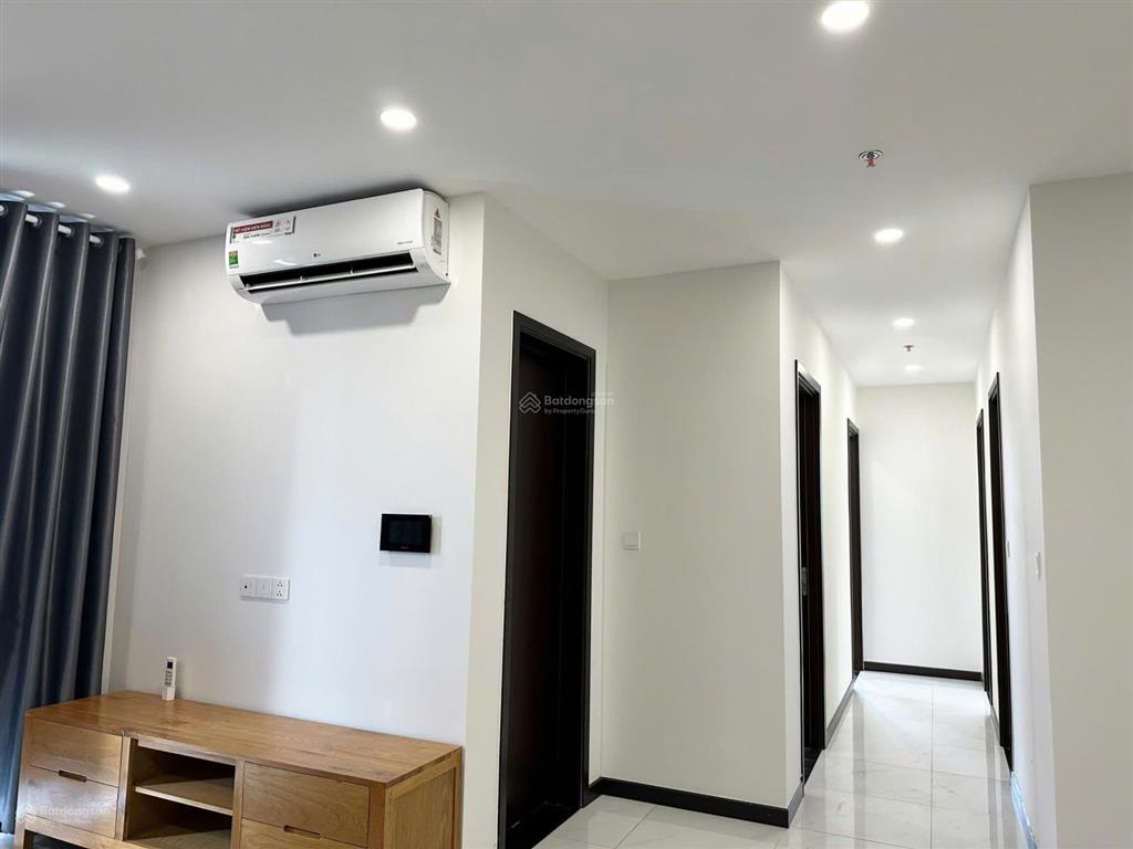 Cắt lỗ bán nhanh cc csky view loại căn to nhất 100m2, full nội thất căn bản chỉ từ 2.870t