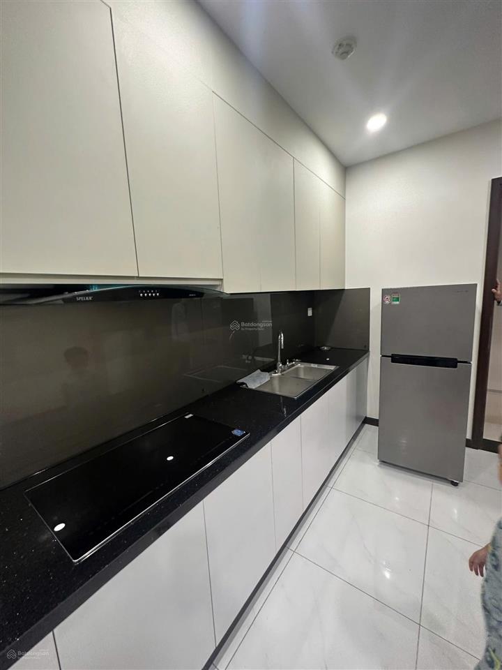 Căn 2pn cskyview giá chỉ 2,268 tỷ full nội thất, đang cho thuê, mua là sinh lời!