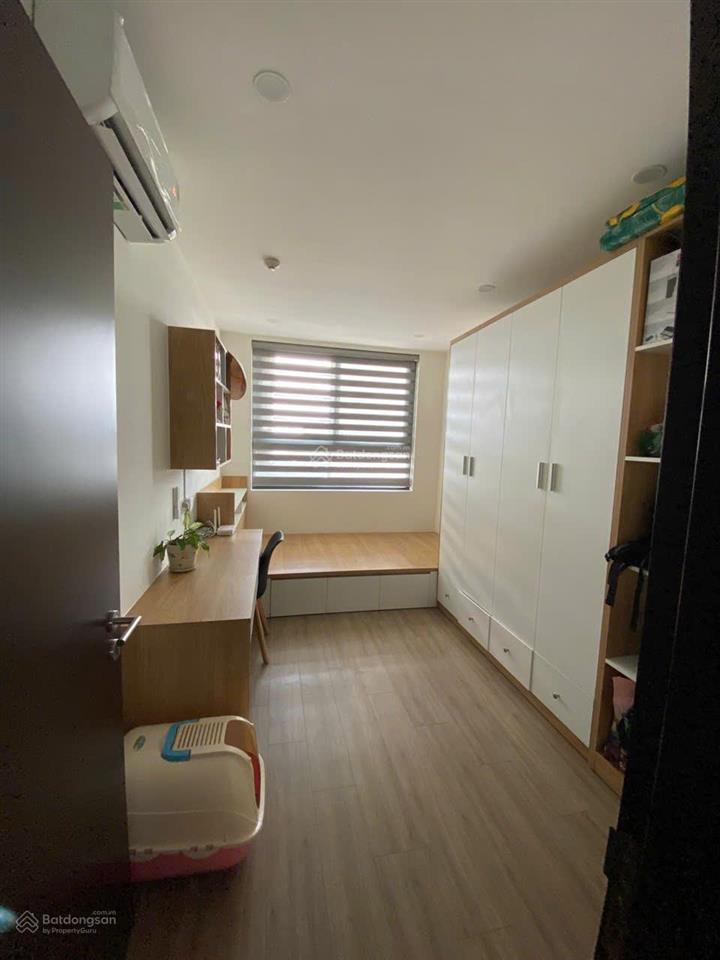 Chỉ 11 triệu/tháng thuê ngay căn 2pn csky view, full tiện nghi, dọn vào ở ngay!