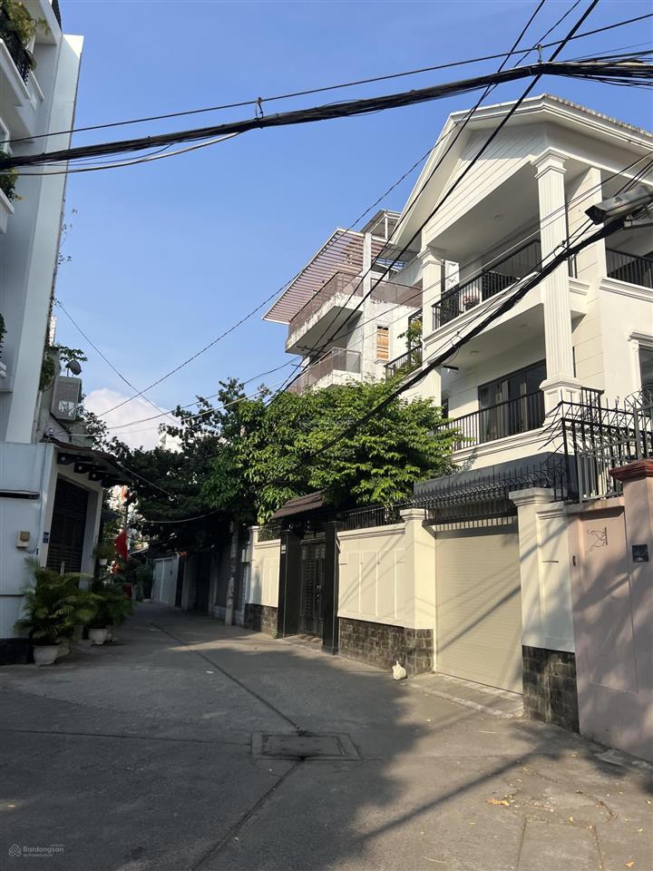 11x18m đường 7m lê đại hành khu biệt thự, đối diện sân vận động phú thọ