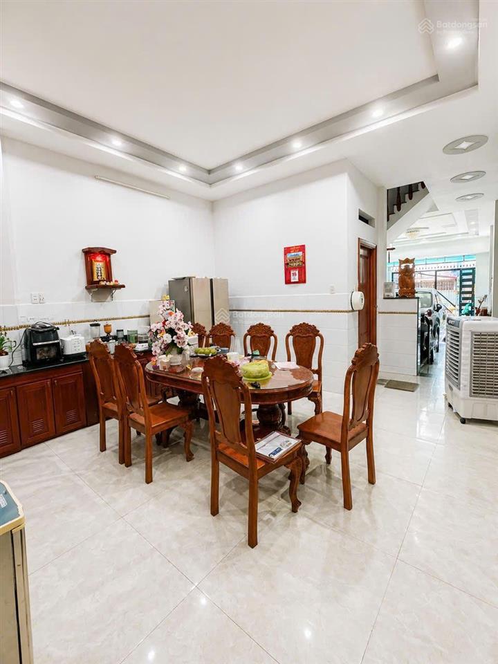 Nhà hẻm xe hơi  ngang gần 5m  trung tâm q7  4pn lớn  nhỉnh 7 tỷ