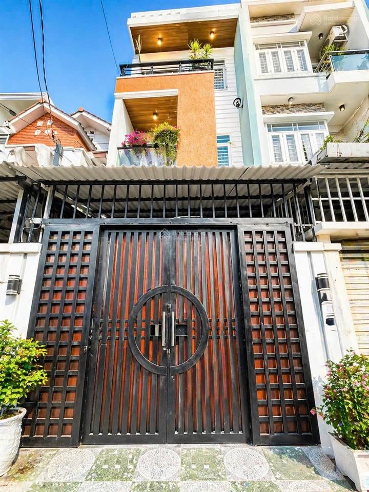 Nhà cạnh phú mỹ hưng  dân trí cao  hẻm thông thoáng  sát mặt tiền  nhỉnh 7 tỷ