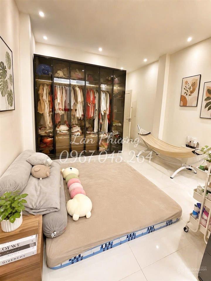 Nhà đẹp full nội thất  sát hẻm xe hơi  đ.lâm văn bền tân hưng  nở hậu tài lộc  nhỉnh 6 t
