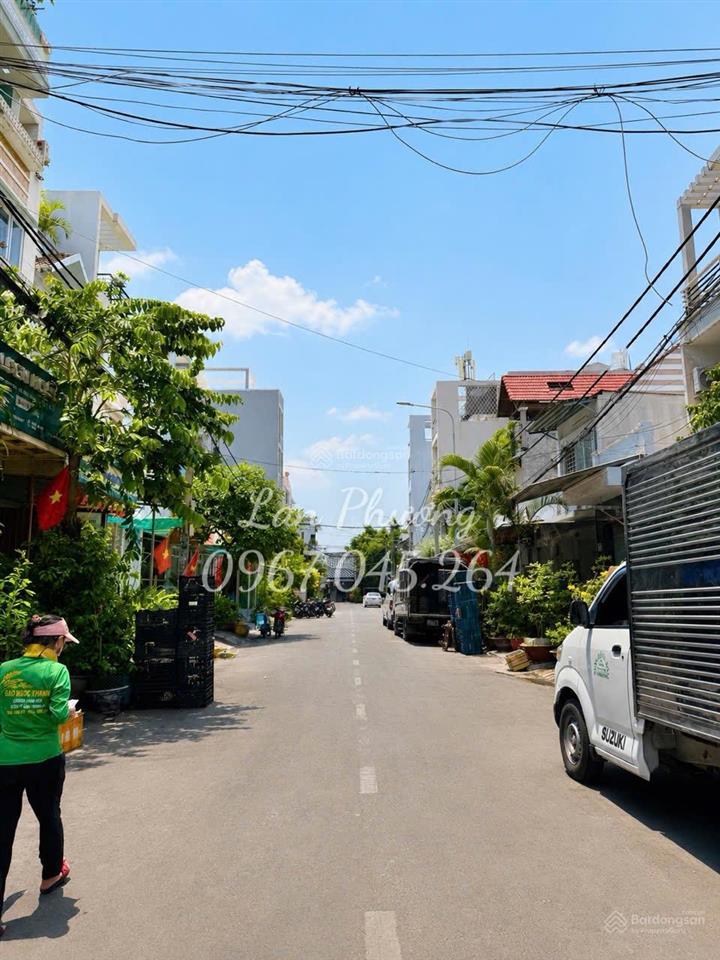 Nhà mặt tiền q7  nhà có sẵn dòng tiền  vừa ở vừa kinh doanh  nhỉnh 10 t
