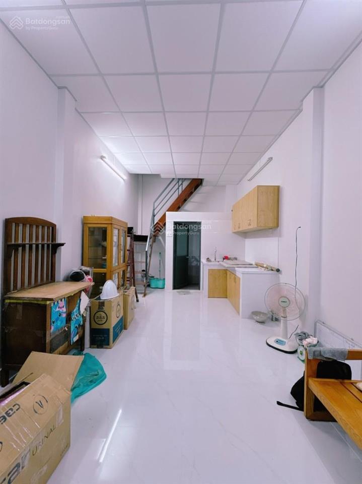 Quận 3  trần quốc toản  27m  2 tầng  sát mặt tiền  4.7 tỷ thương lượng