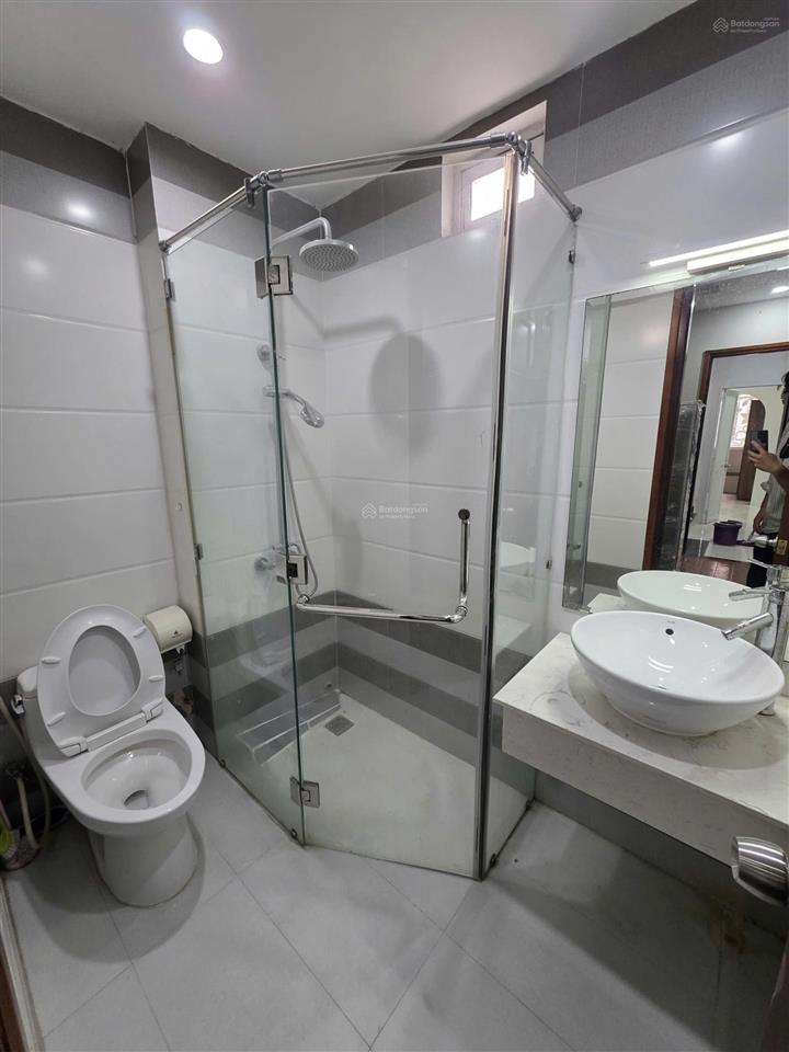 35m2  full nội thất  tầng trệt  phan đăng lưu, phú nhuận vị trí đẹp, tri thức, hẻm 2 xe hơi