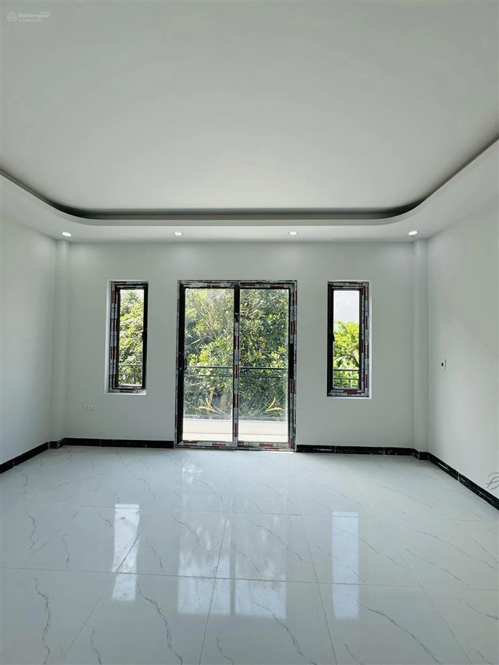 Thật sự quá hiếm  nhà như biệt thự  chủ cần bán gấp giá sốc vô cùng 83m2 full thổ cư chỉ hơn 5 tỷ