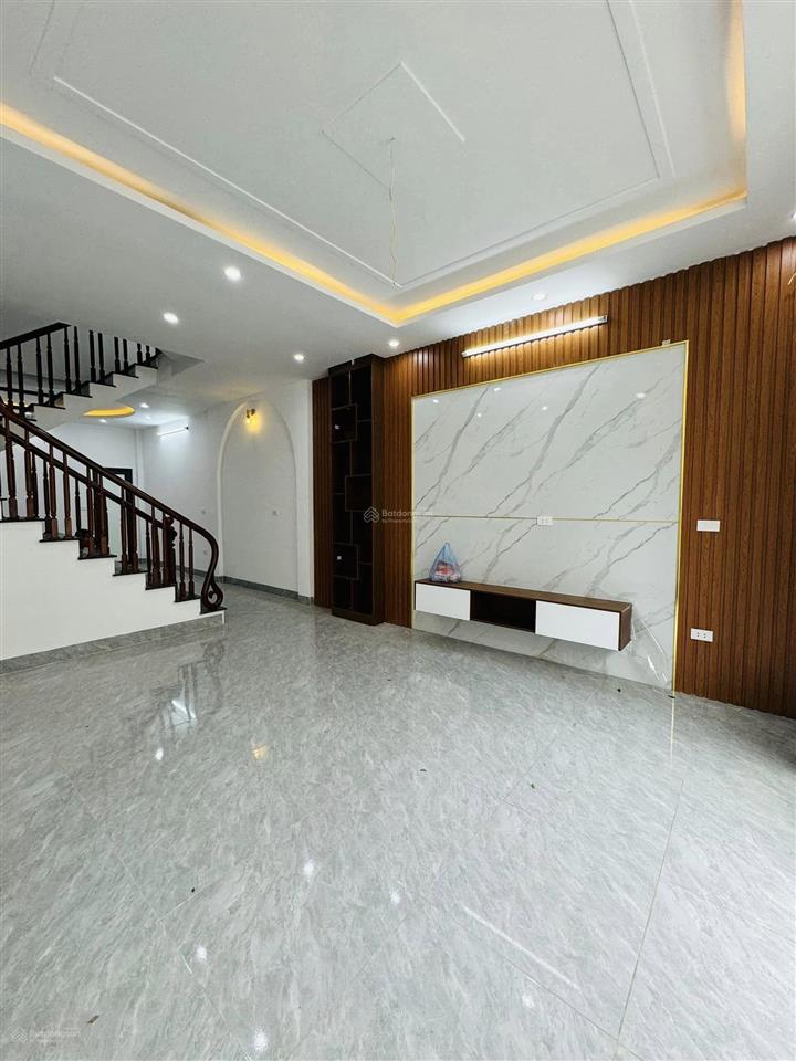 Thật sự quá hiếm  nhà như biệt thự  chủ cần bán gấp giá sốc vô cùng 83m2 full thổ cư chỉ hơn 5 tỷ